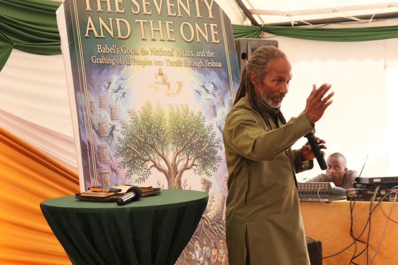 Book launch photo 55
