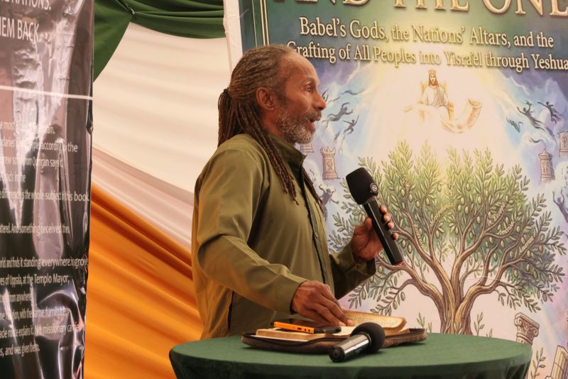Book launch photo 57