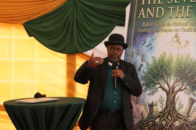 Book launch photo 77
